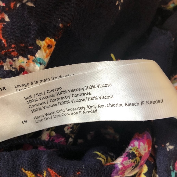 Band of Gypsies Navy Multi Floral Romper Size M - Picture 5 of 6